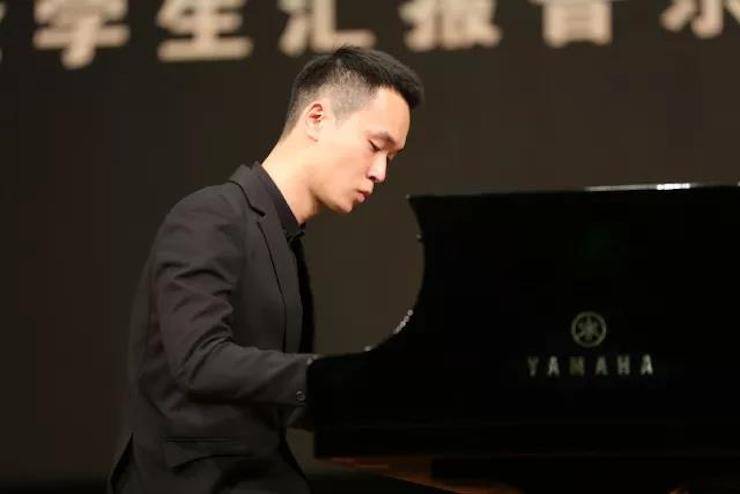曼妙琴音，倾诉真挚的心声|2017金沙js93252亚洲音乐奖学金综合师范类院系全国汇报音乐会（第二。┰猜淠